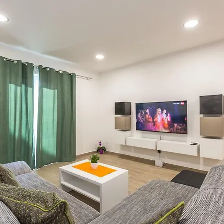 Apartment Acoustic Makarska